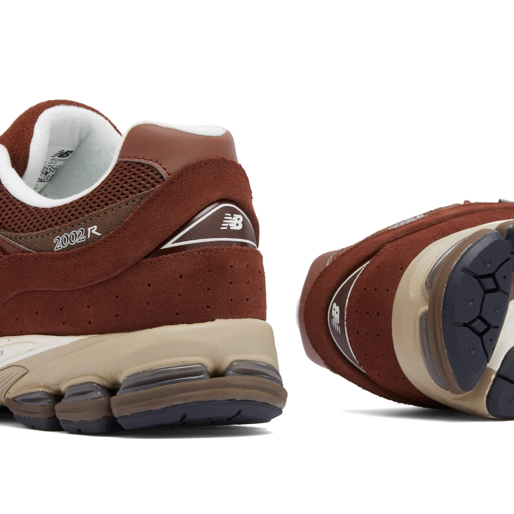 New Balance M2002RFF Brown
